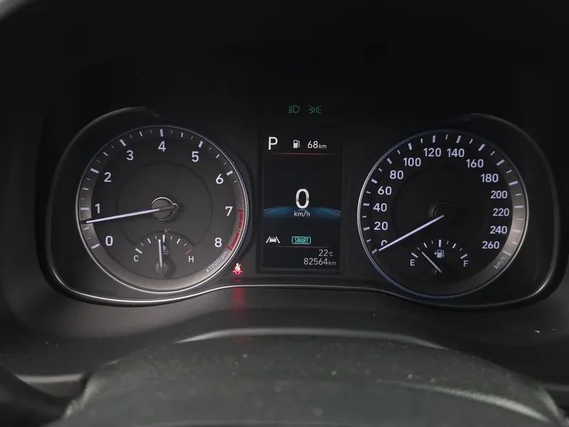 Hyundai Kona Gasoline 2.0 2Wd Modern, снимка 8 - Автомобили и джипове - 54998643