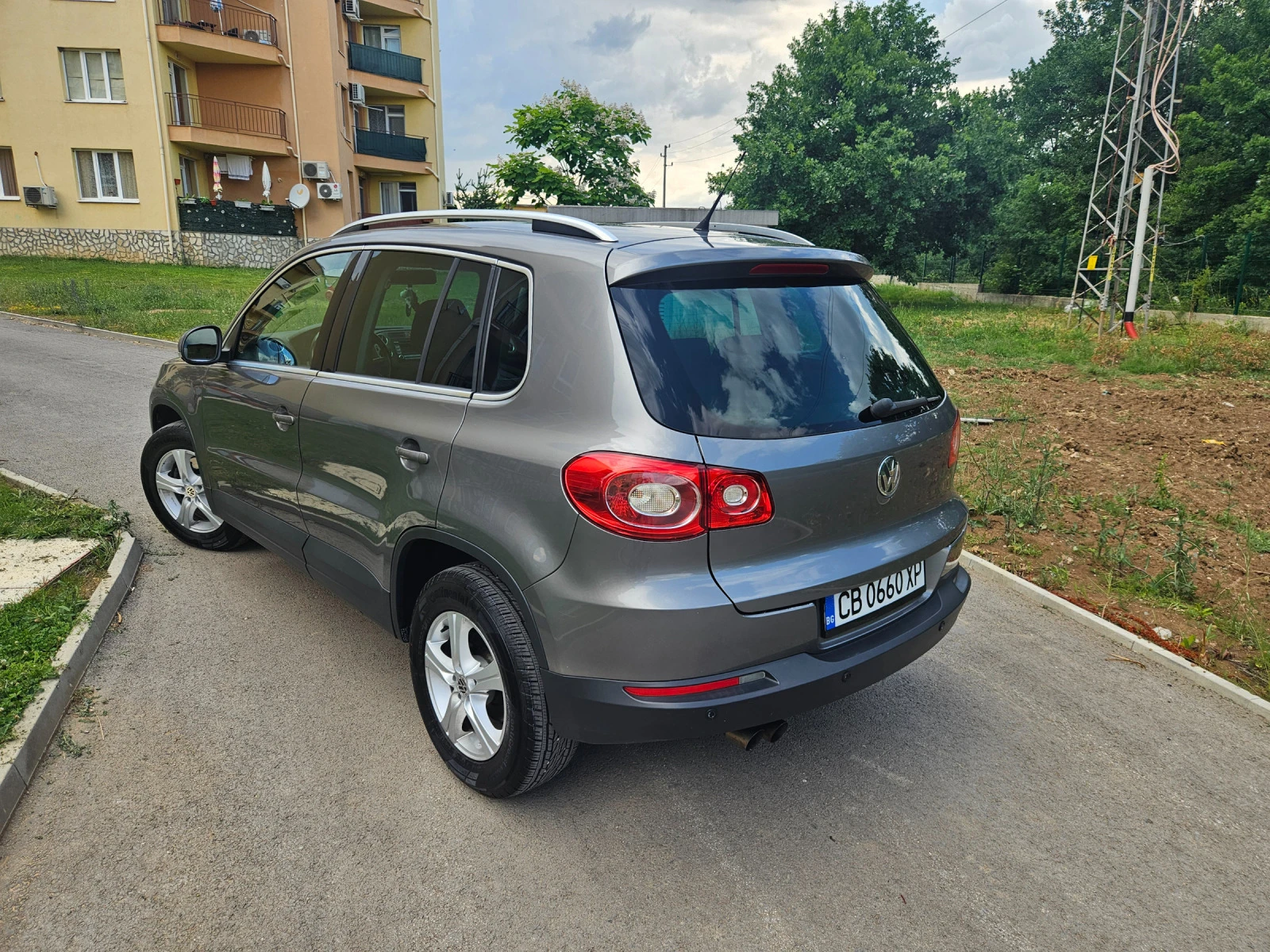 VW Tiguan 2.0TDI 4х4  - изображение 6