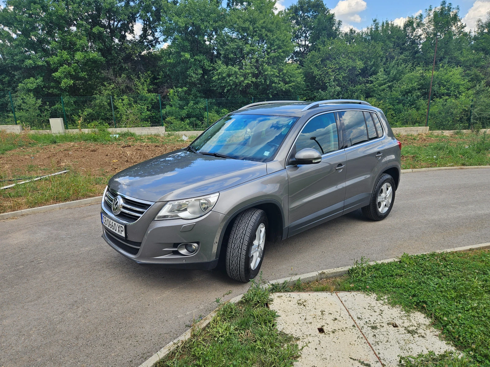 VW Tiguan 2.0TDI 4х4  - изображение 8