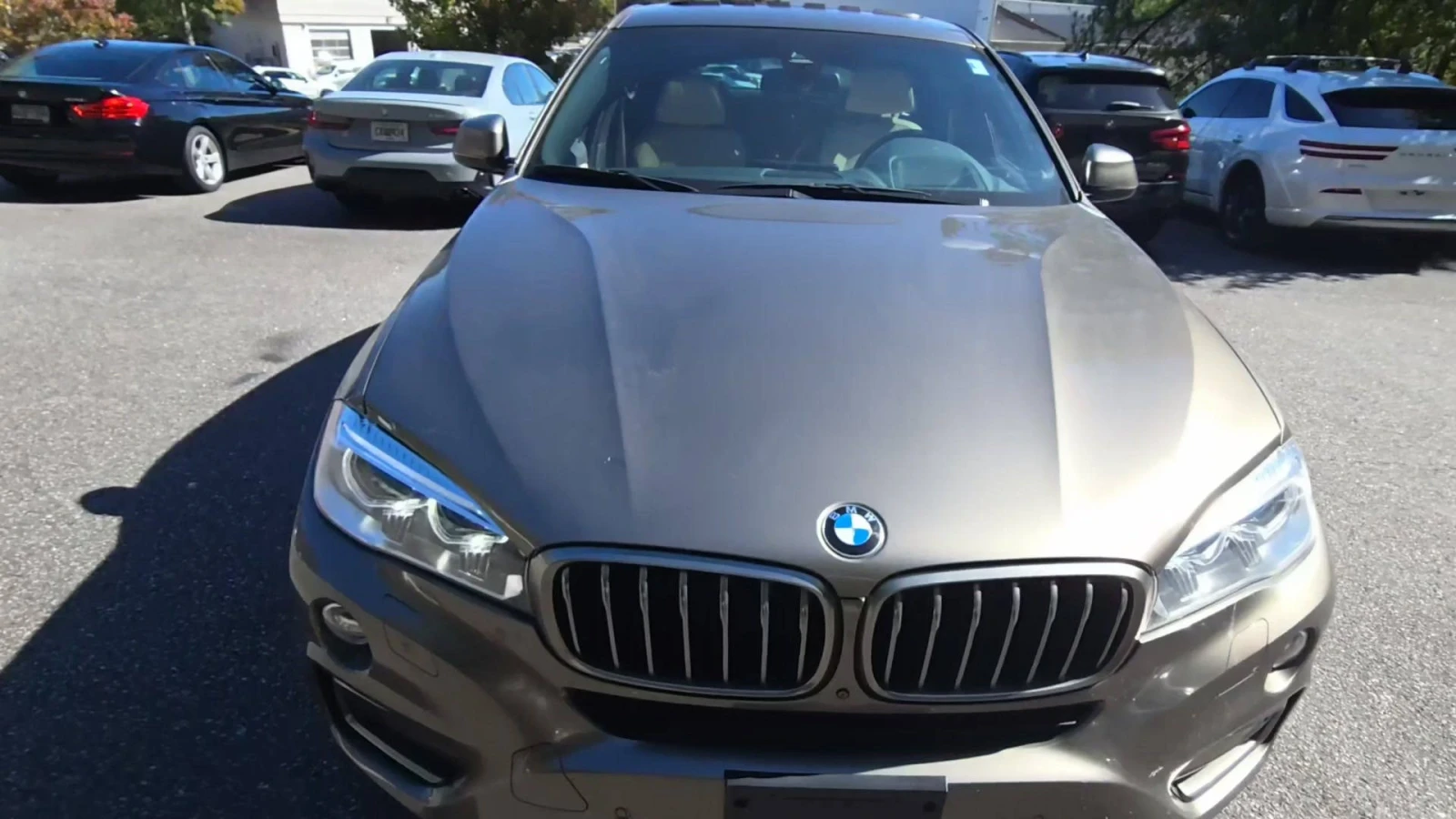 BMW X6 XDRIVE* Harman/Kardon* HeadUp* Обдухване* LaneAssi - изображение 2