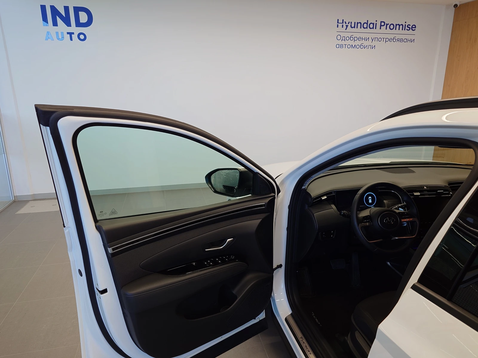 Hyundai Tucson EXCLUSIVE Plug-in Hybrid AWD - изображение 10