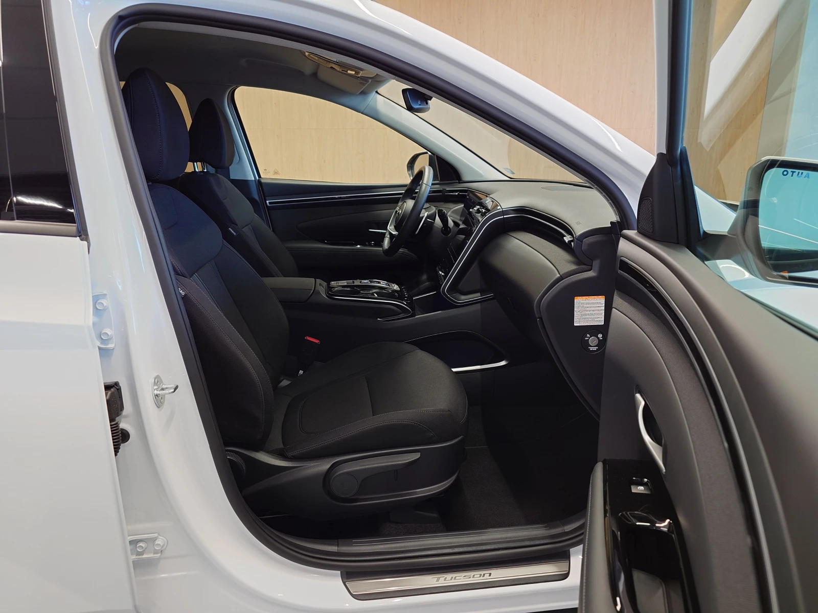 Hyundai Tucson EXCLUSIVE Plug-in Hybrid AWD | Mobile.bg   14