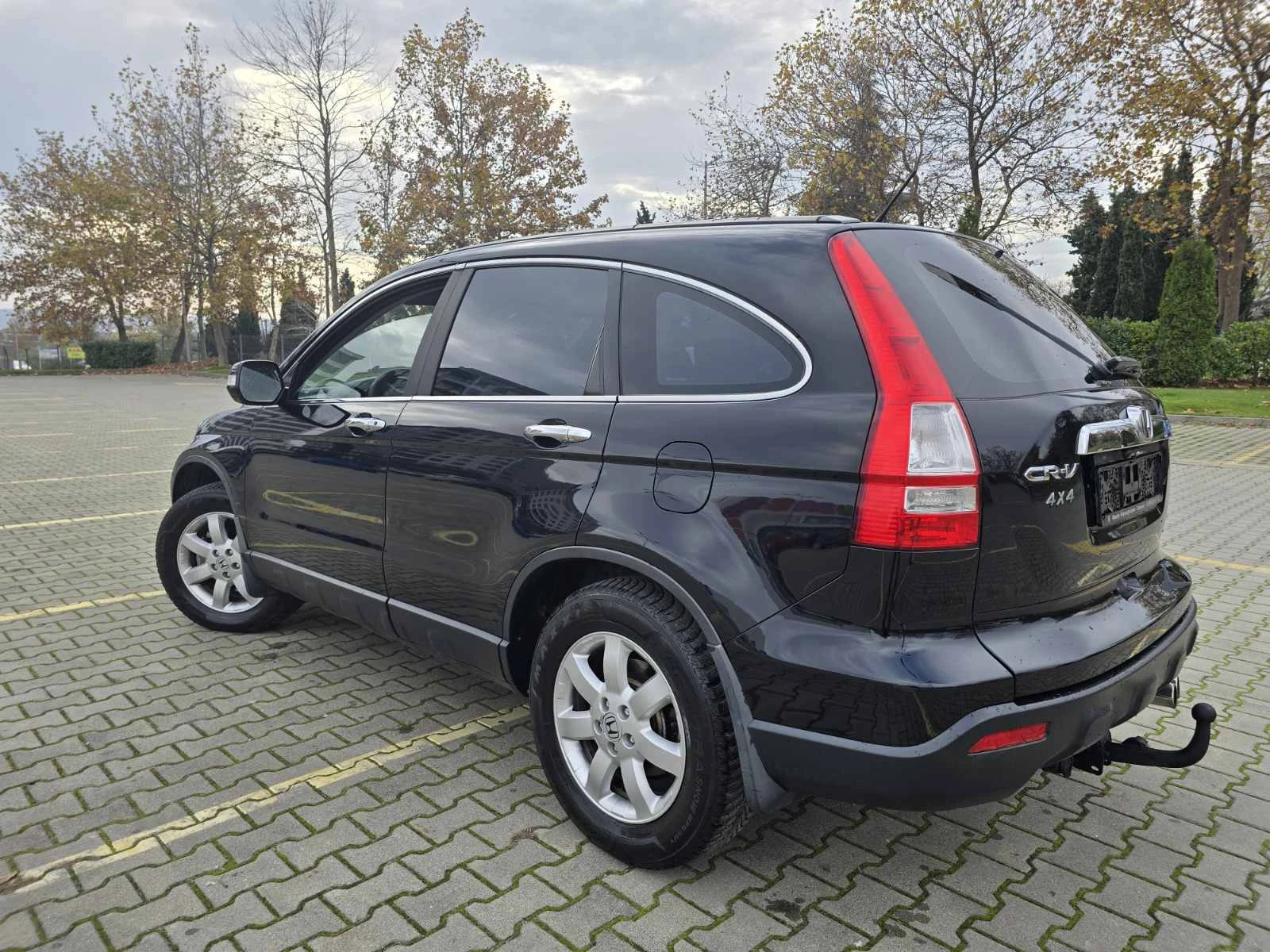 Honda Cr-v ПЕРФЕКТЕН/2.0i/АВТОМАТ, снимка 4 - Автомобили и джипове - 53894094