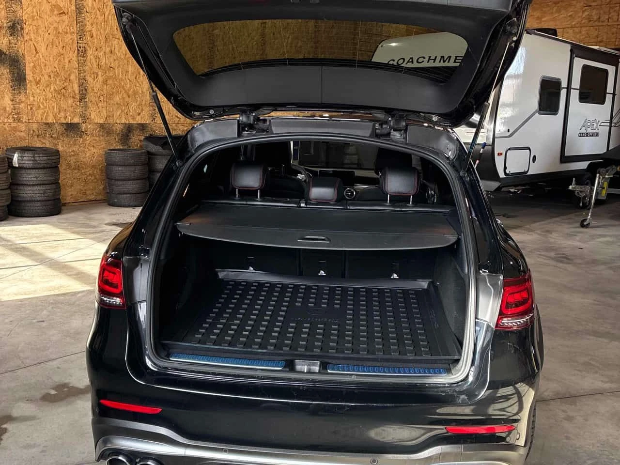 Mercedes-Benz GLC * AMG 43 * CARFAX * БЕЗ ПЪРВОНАЧАЛНА ВНОСКА, снимка 15 - Автомобили и джипове - 53987255