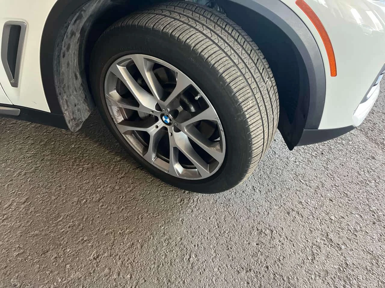 BMW X5 xDrive40i/CARFAX/360/АМБИЕНТНО/ПАНОРАМА, снимка 6 - Автомобили и джипове - 53990709