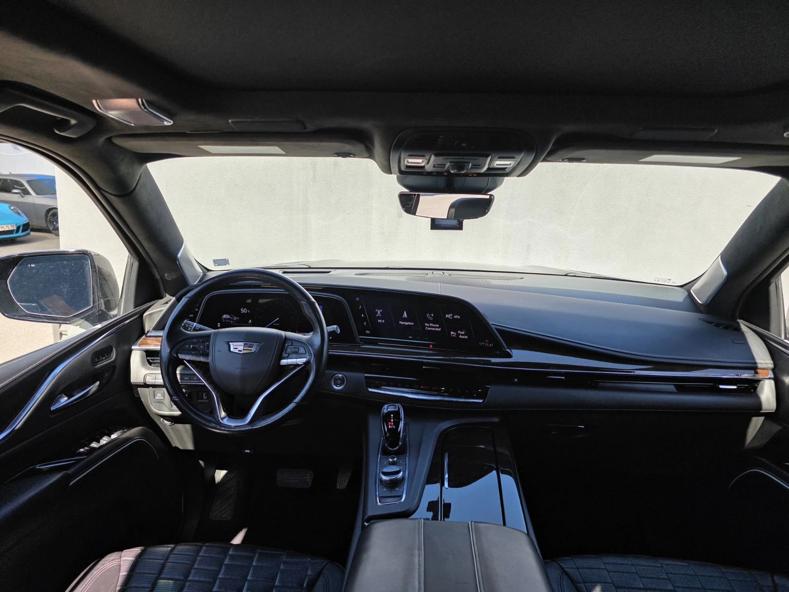 Cadillac Escalade ESV Luxury Platinum 6.2L, снимка 12 - Автомобили и джипове - 54718376