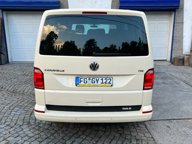 VW Caravelle 2.0 TDI 9места Германия, снимка 7 - Бусове и автобуси - 54334014