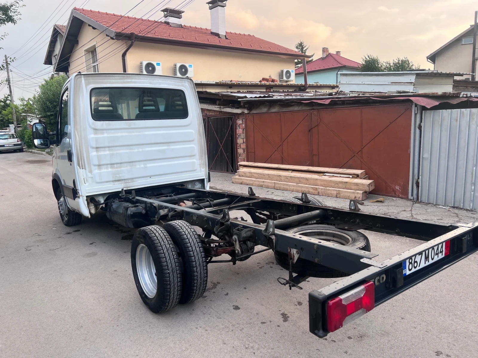 Iveco Daily 3515 късо междуосие, снимка 2 - Бусове и автобуси - 55148807