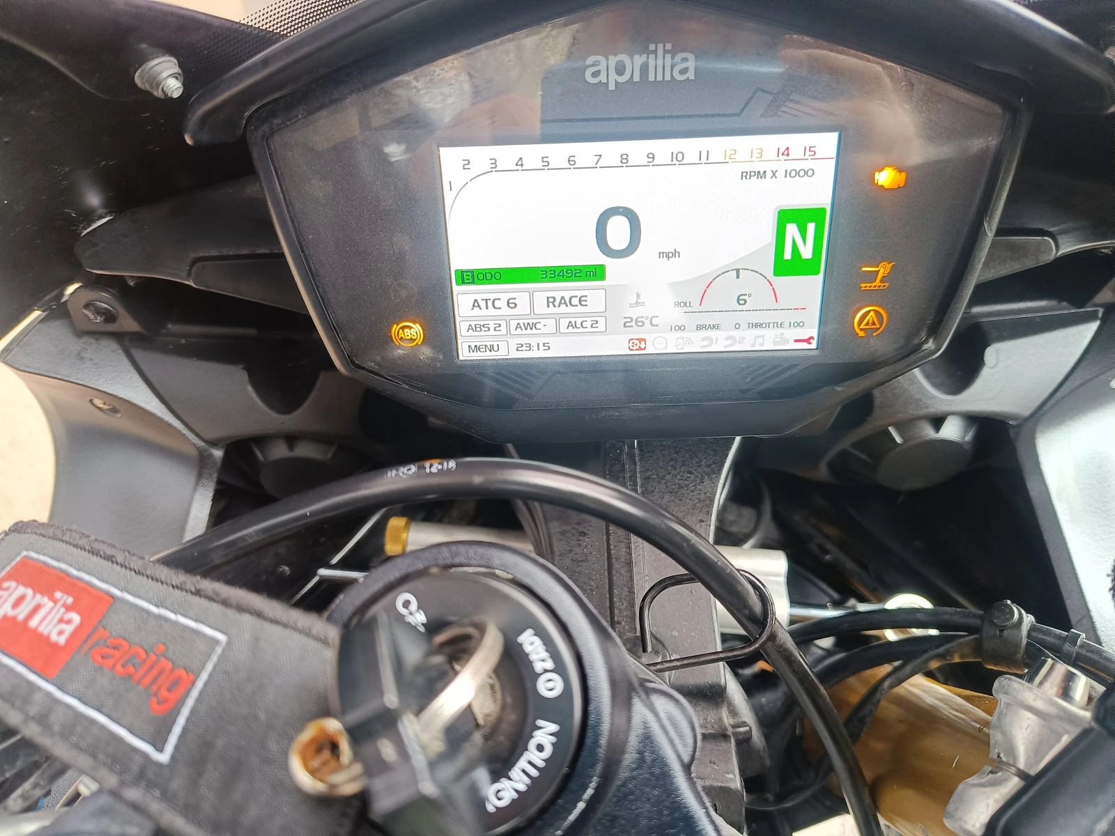 Aprilia RSV4 FACTORY 1100 - изображение 6