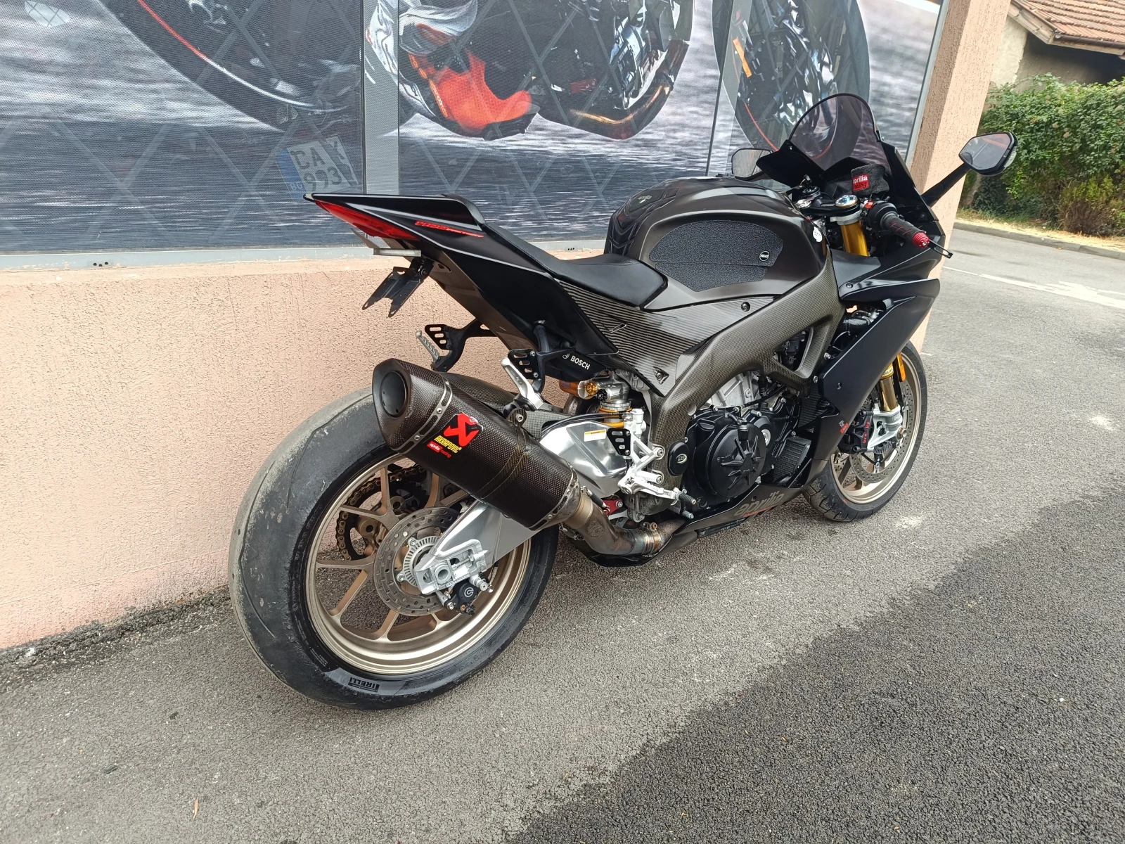 Aprilia RSV4 FACTORY 1100 - изображение 3