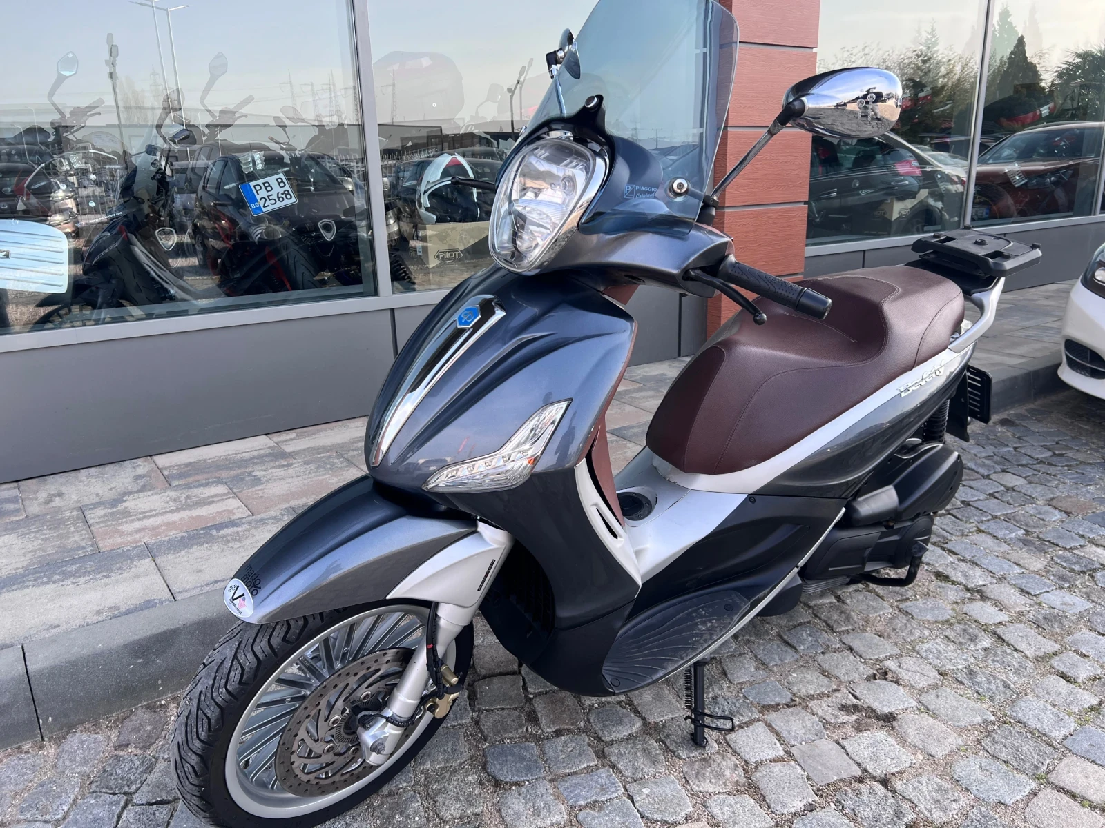 Piaggio Beverly 300 ABS, снимка 5 - Мотоциклети и мототехника - 53736120