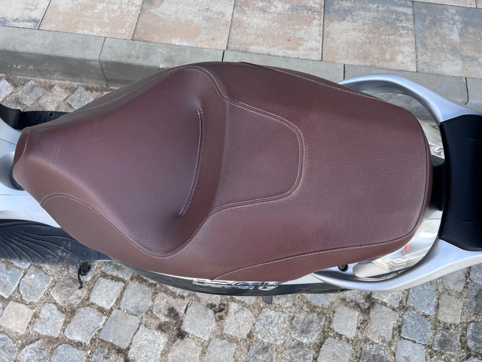 Piaggio Beverly 300 ABS, снимка 9 - Мотоциклети и мототехника - 53736120