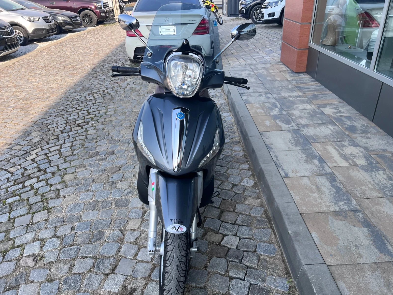 Piaggio Beverly 300 ABS, снимка 8 - Мотоциклети и мототехника - 53736120