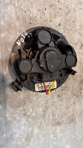 Вентилатор за парно за Nissan Note 2009 - F667217D / F667096L , снимка 2 - Части - 52974283