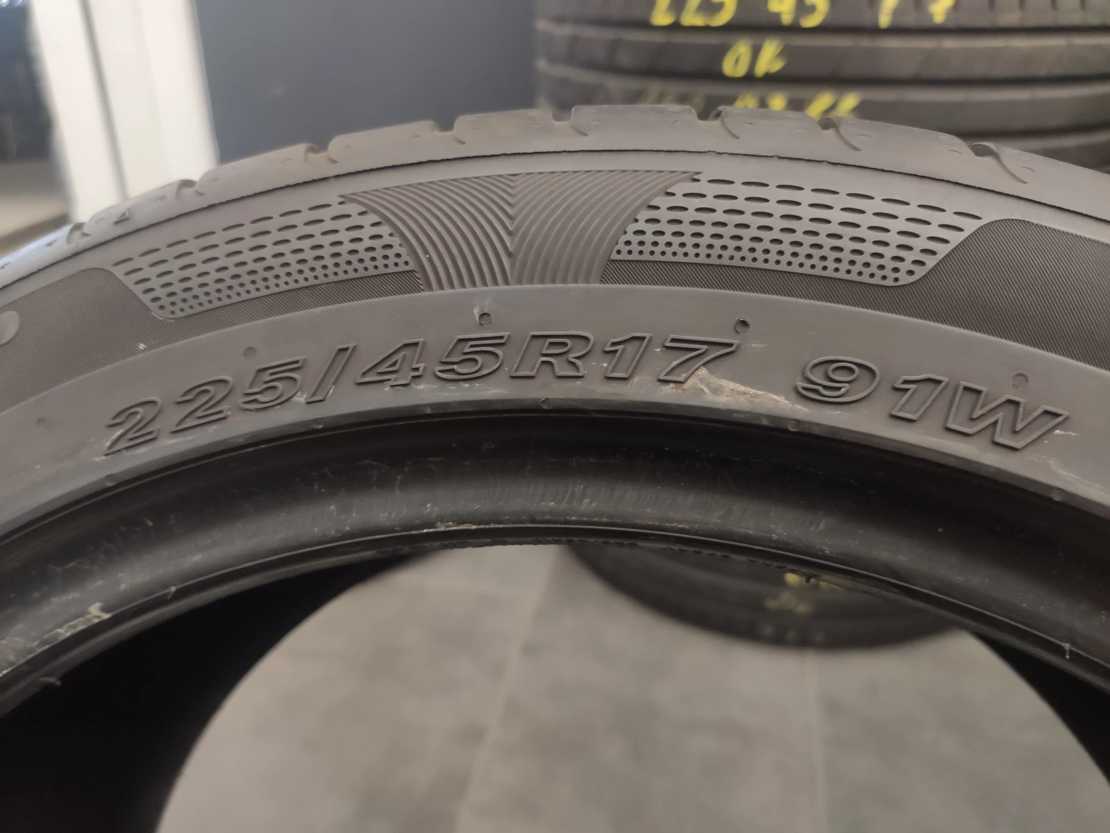  225/45R17 | Mobile.bg   5