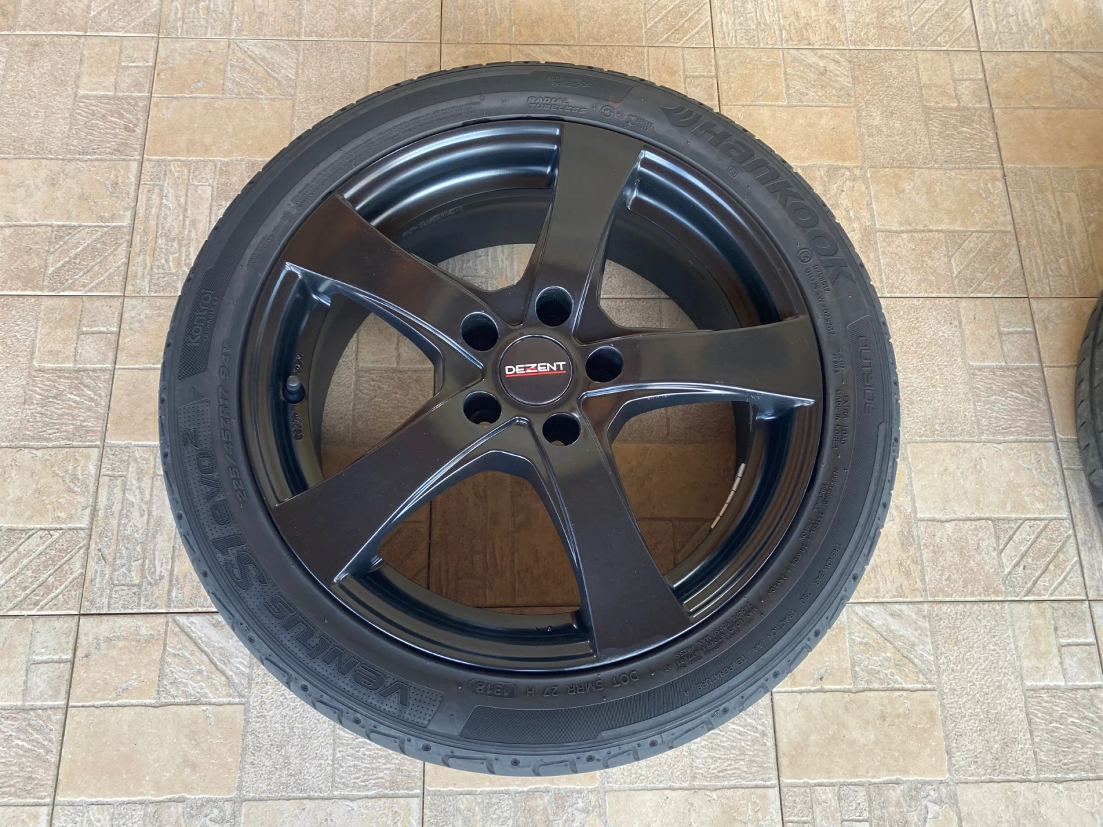 Гуми с джанти Hankook 225/45R17, снимка 3 - Гуми и джанти - 53736082