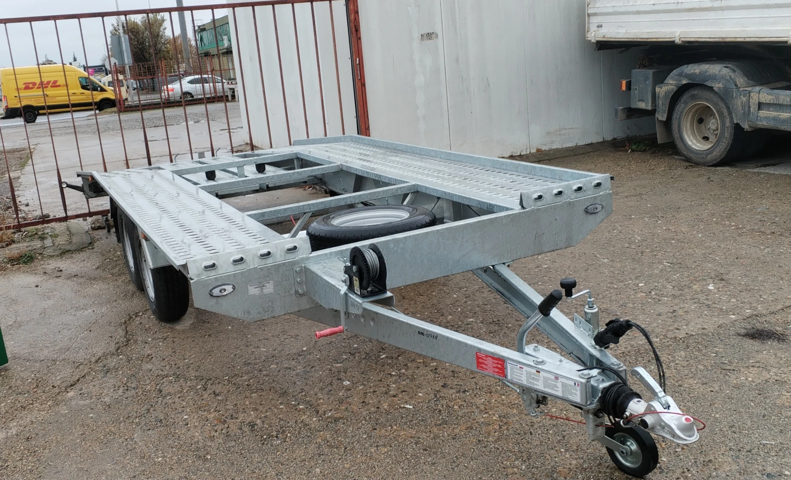   24/7  | Mobile.bg   6