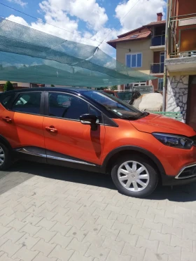 Renault Captur 25000км НОВ АВТОМОБИЛ , снимка 2