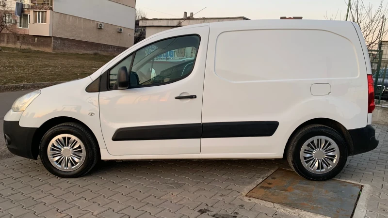 Citroen Berlingo 1.6HDI, снимка 6 - Автомобили и джипове - 48984063