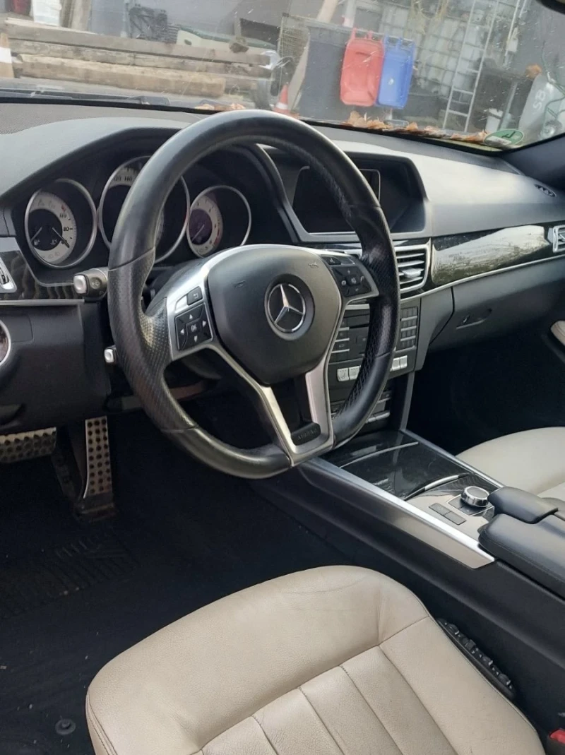 Mercedes-Benz E 350 AMG, снимка 12 - Автомобили и джипове - 49302465