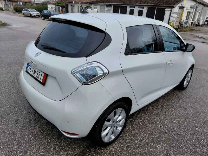 Renault Zoe 22kWh 109кс., снимка 7 - Автомобили и джипове - 52665670