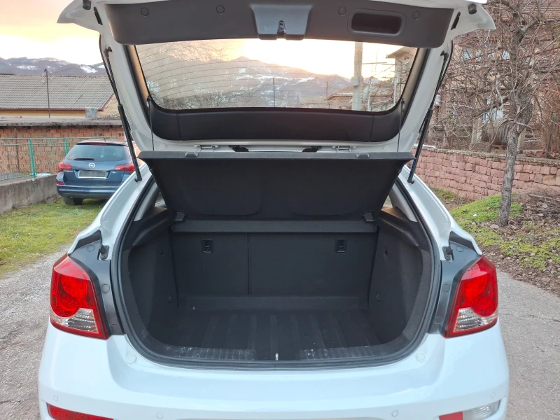 Chevrolet Cruze 1.7cdti.klim. 6sk., снимка 15 - Автомобили и джипове - 53014768