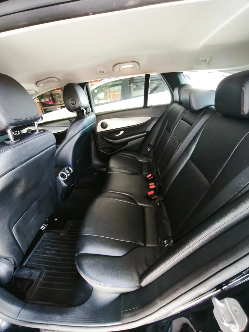 Mercedes-Benz E 220, снимка 16 - Автомобили и джипове - 53137086