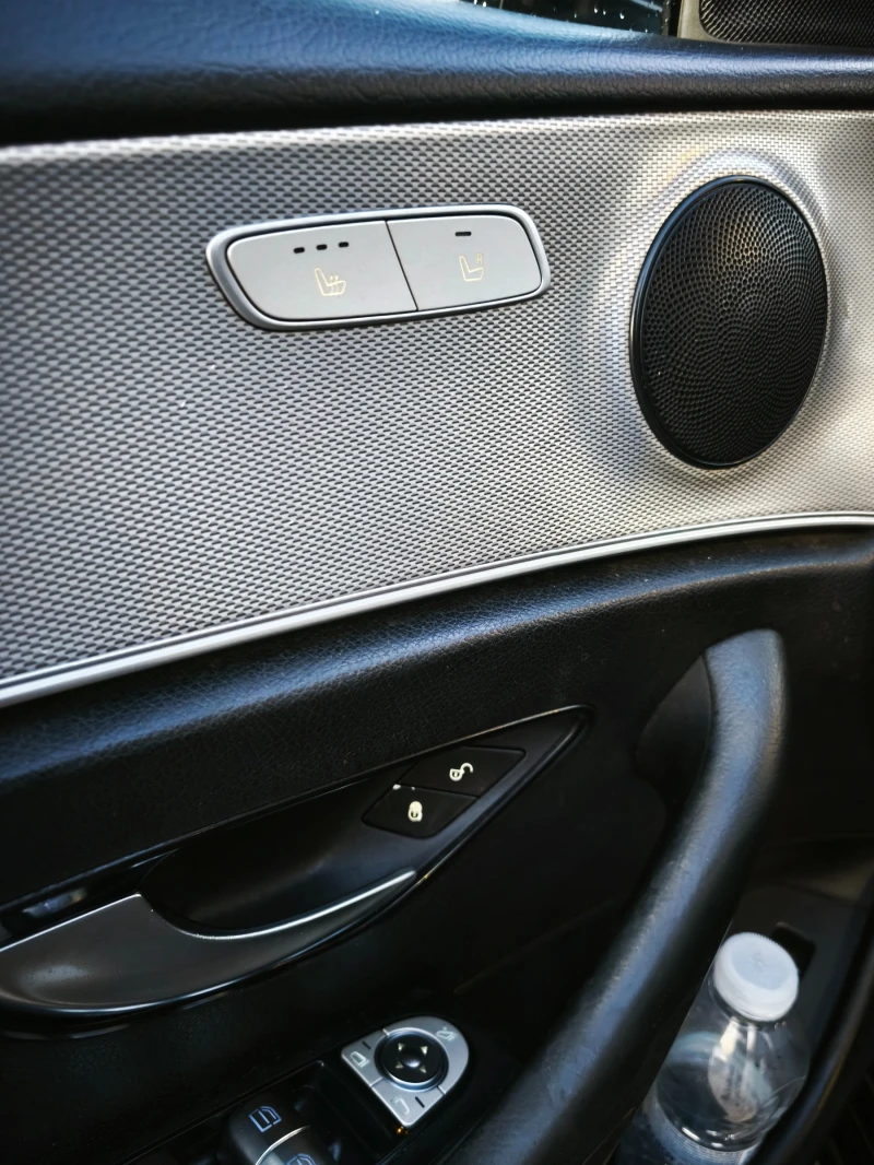 Mercedes-Benz E 220, снимка 9 - Автомобили и джипове - 53137086