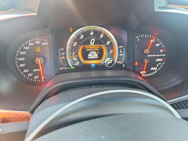 Chevrolet Corvette 6.2l Stingray Z51 3LТ, снимка 9 - Автомобили и джипове - 53388264