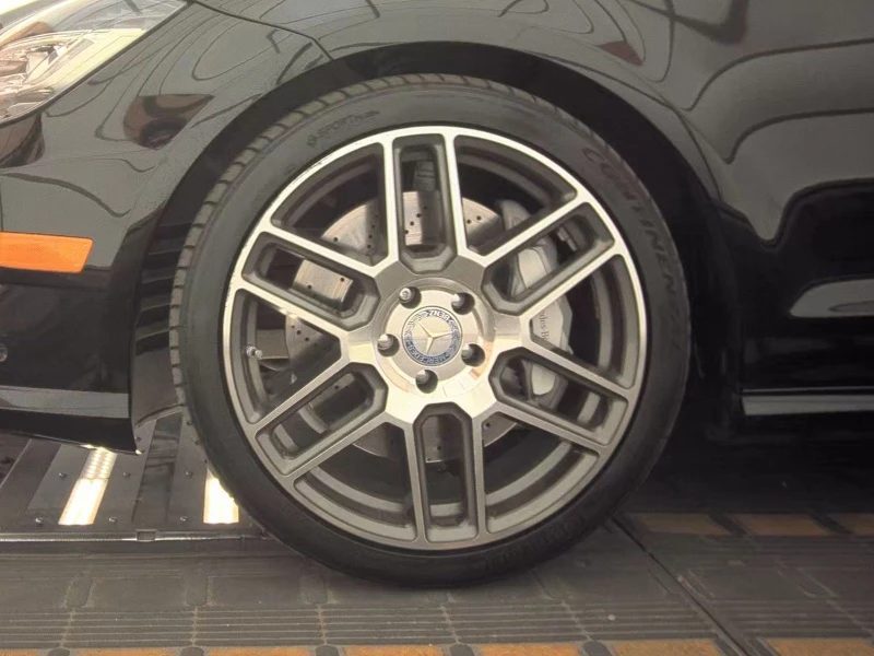 Mercedes-Benz CLS 500 AMG* PACK* ПОДГРЕВ* ОБДУХВАНЕ* HARMON* KARDON* , снимка 9 - Автомобили и джипове - 53458731