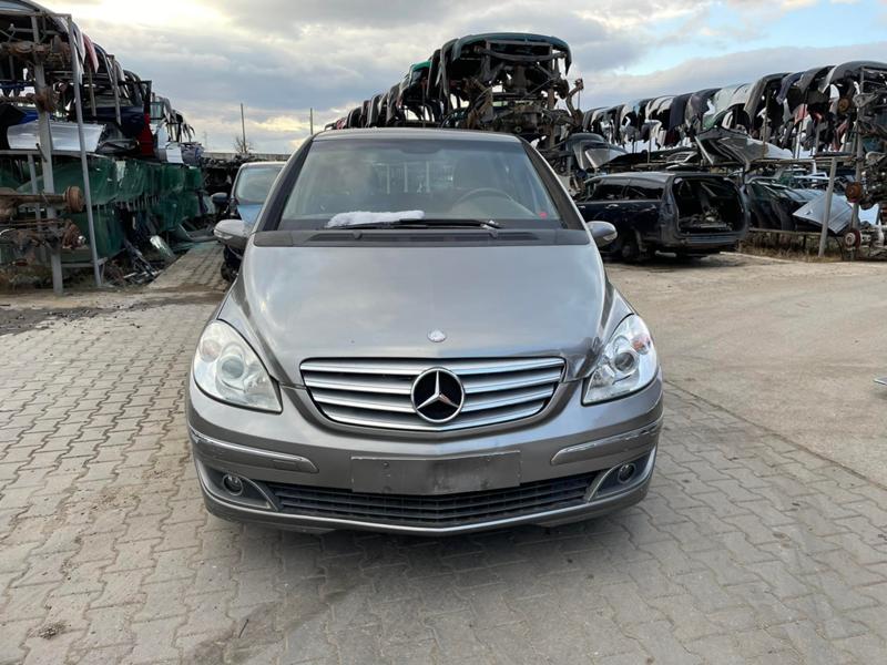 Mercedes-Benz B 200 2.0, снимка 1 - Автомобили и джипове - 41988975