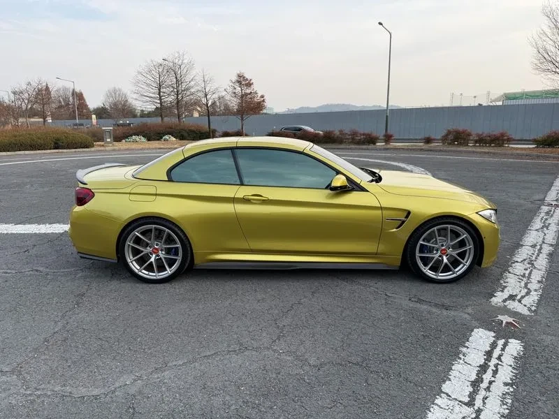 BMW M4, снимка 4 - Автомобили и джипове - 55205230