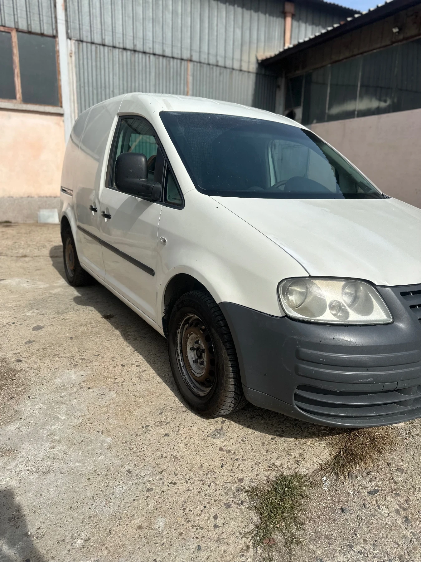 VW Caddy 1, 9 tdi - изображение 2