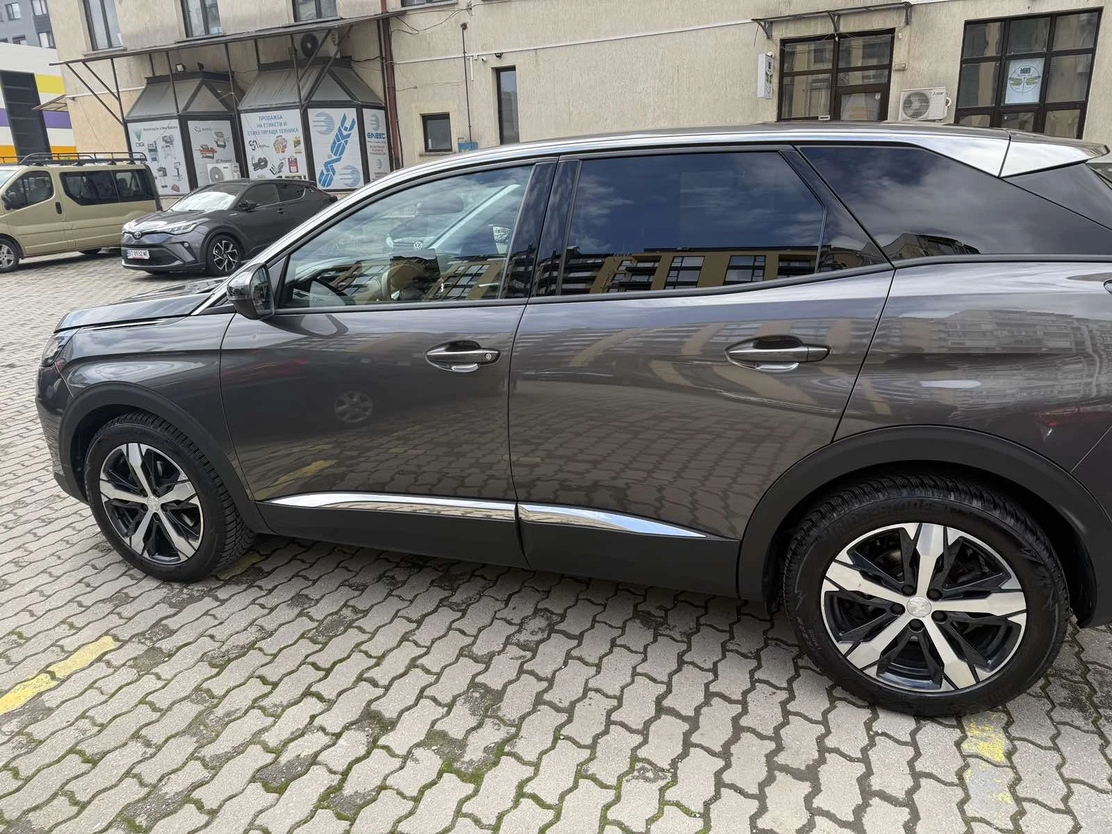 Peugeot 3008 Allure pack 1.2 PureTech - изображение 7