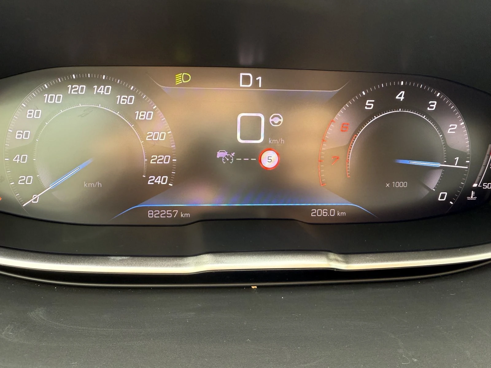 Peugeot 3008 Allure pack 1.2 PureTech - изображение 9
