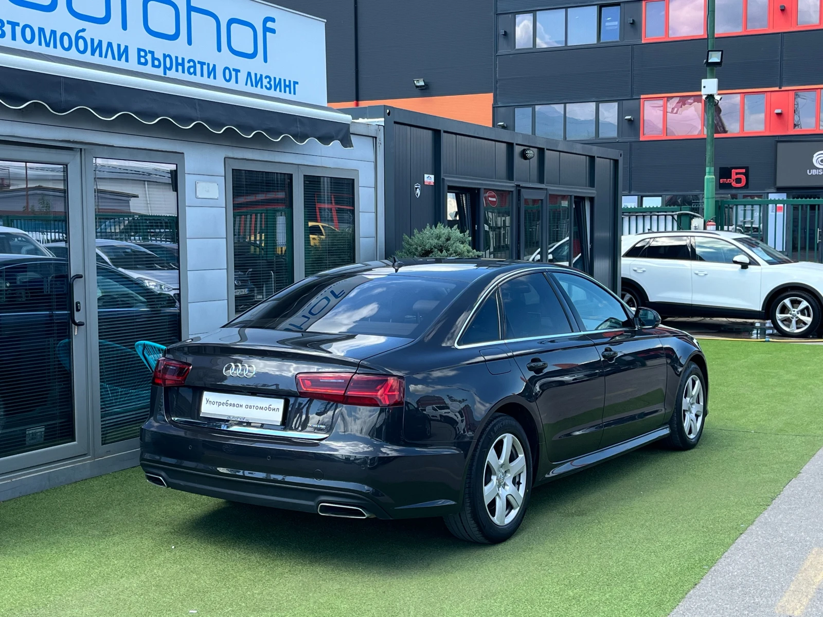 Audi A6 3.0TDI/272K.C./7AT/QUATTRO - изображение 6