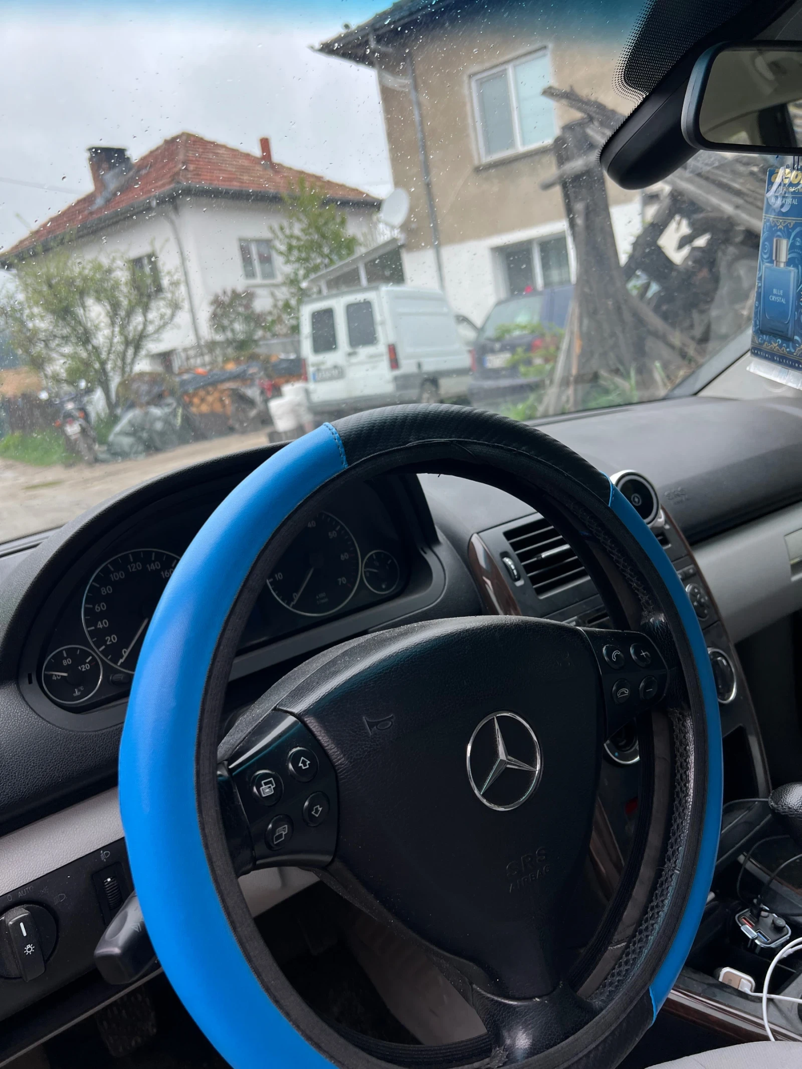 Mercedes-Benz A 150 1.5 газ бензин - изображение 3