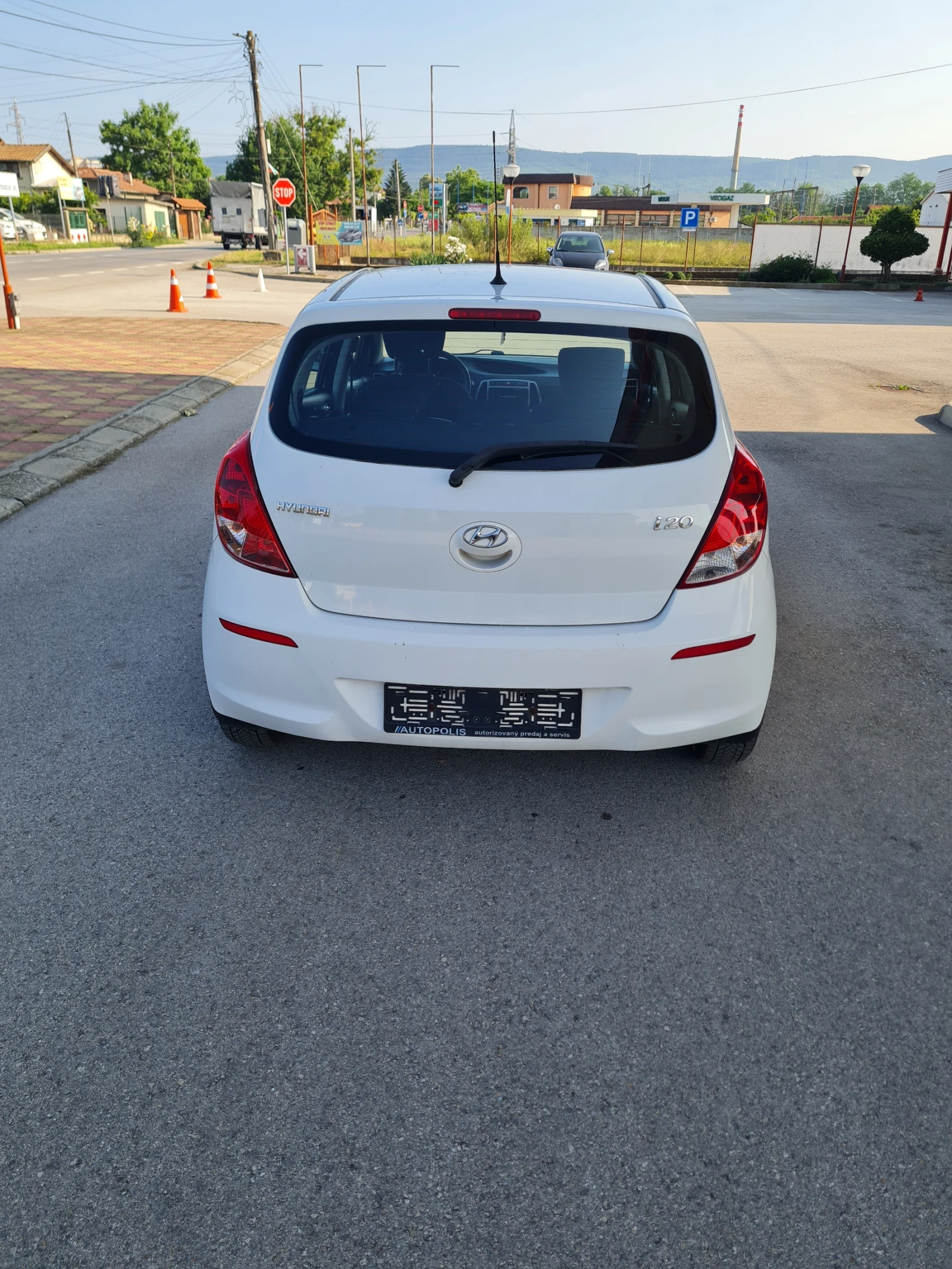 Hyundai I20 1.3куб.85 - изображение 2