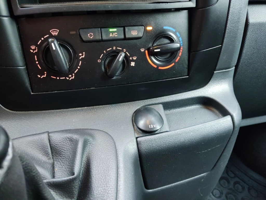 Peugeot Expert 1.6 HDI 90ps - изображение 9