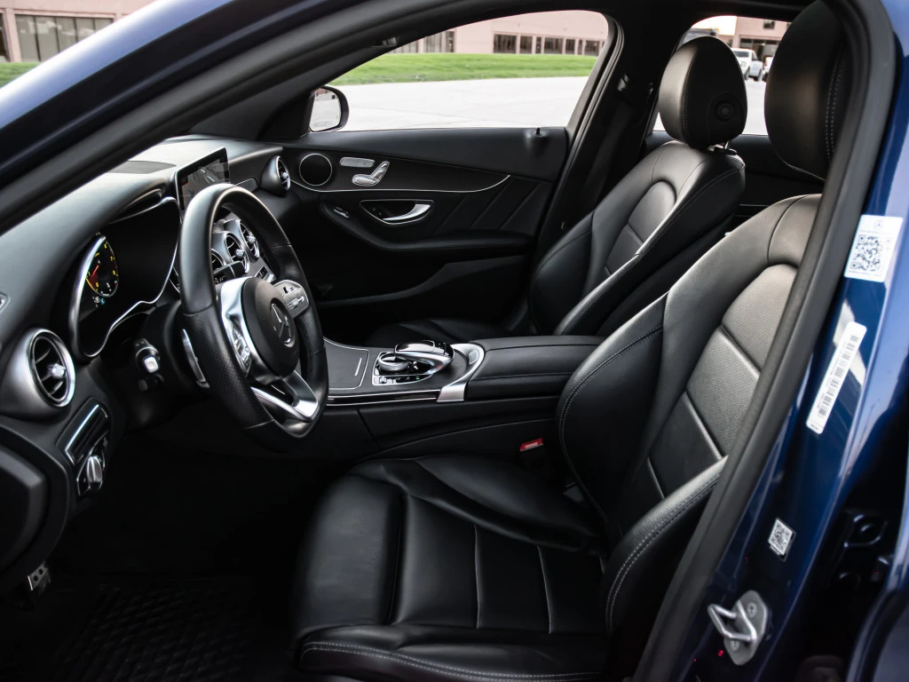 Mercedes-Benz C 300 2019 Mercedes-Benz C-Class C 300 - изображение 7