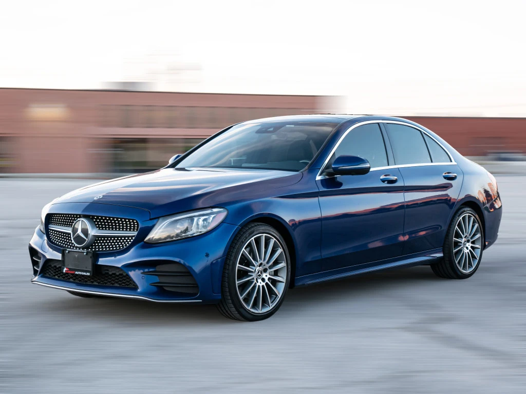 Mercedes-Benz C 300 2019 Mercedes-Benz C-Class C 300 - изображение 3