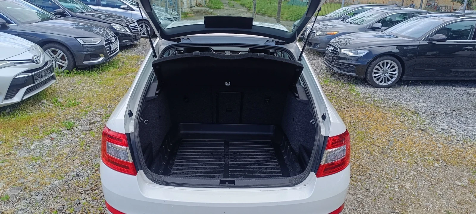 Skoda Octavia 2.0TDI 150k.c DSG avtomat | Mobile.bg � ����������� 11