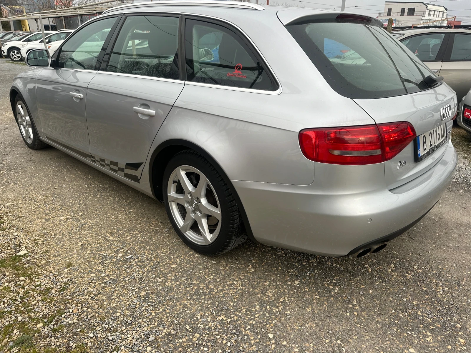 Audi A4 2, 0 TDI-143 k.c. Avtomatik, снимка 5 - Автомобили и джипове - 53964152