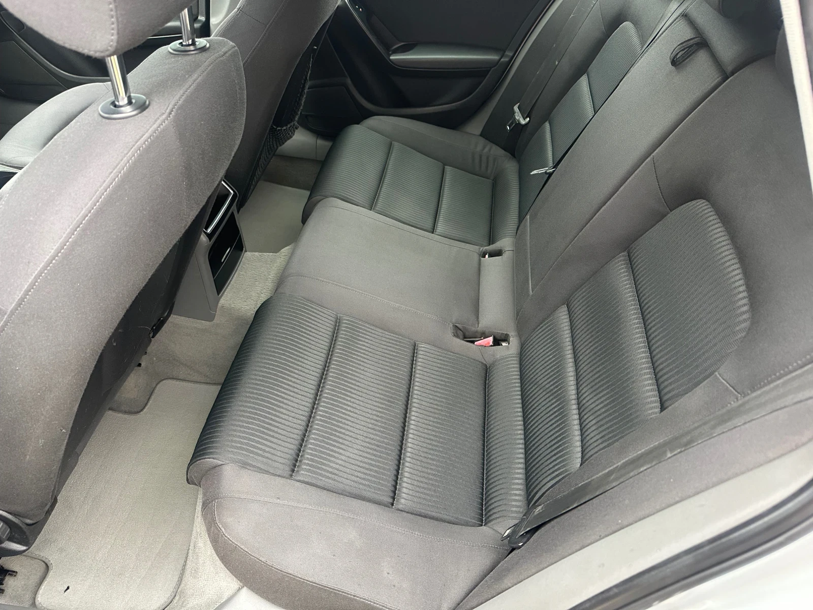 Audi A4 2, 0 TDI-143 k.c. Avtomatik, снимка 11 - Автомобили и джипове - 53964152