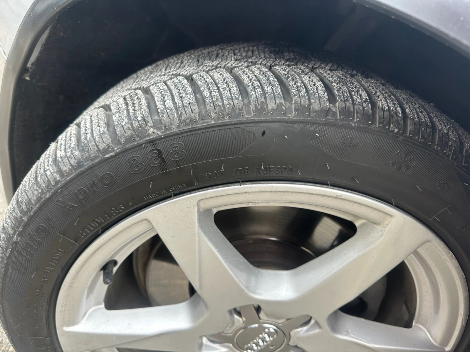 Audi A4 2, 0 TDI-143 k.c. Avtomatik, снимка 14 - Автомобили и джипове - 53964152