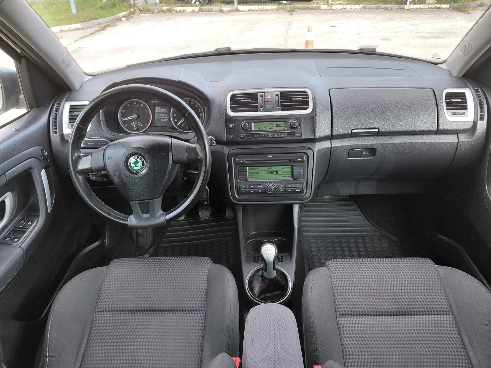 Skoda Roomster 1.4, снимка 13 - Автомобили и джипове - 54197104