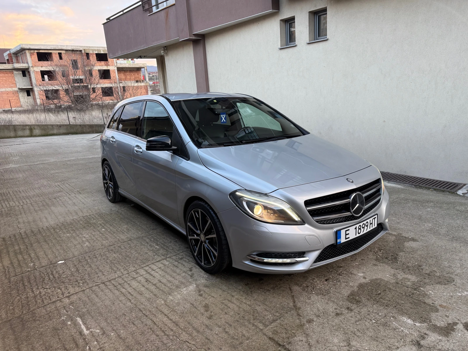 Mercedes-Benz B 220 B 220, снимка 7 - Автомобили и джипове - 54600503