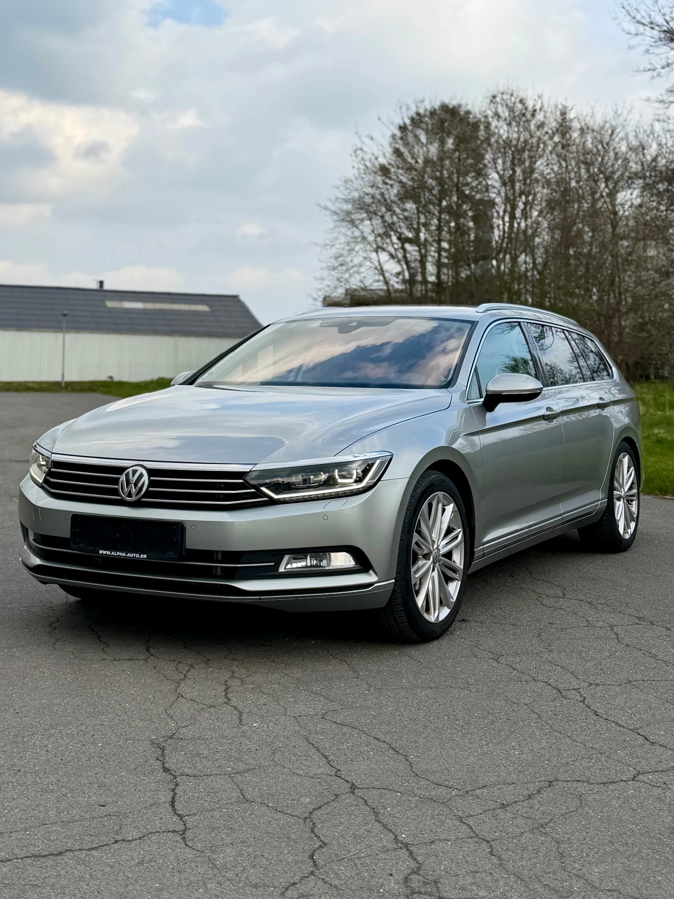 VW Passat 2.0 TDI 190 DIGITAL ПАМЕТ ПЕЧКА ВС АСИСТЕНТИ