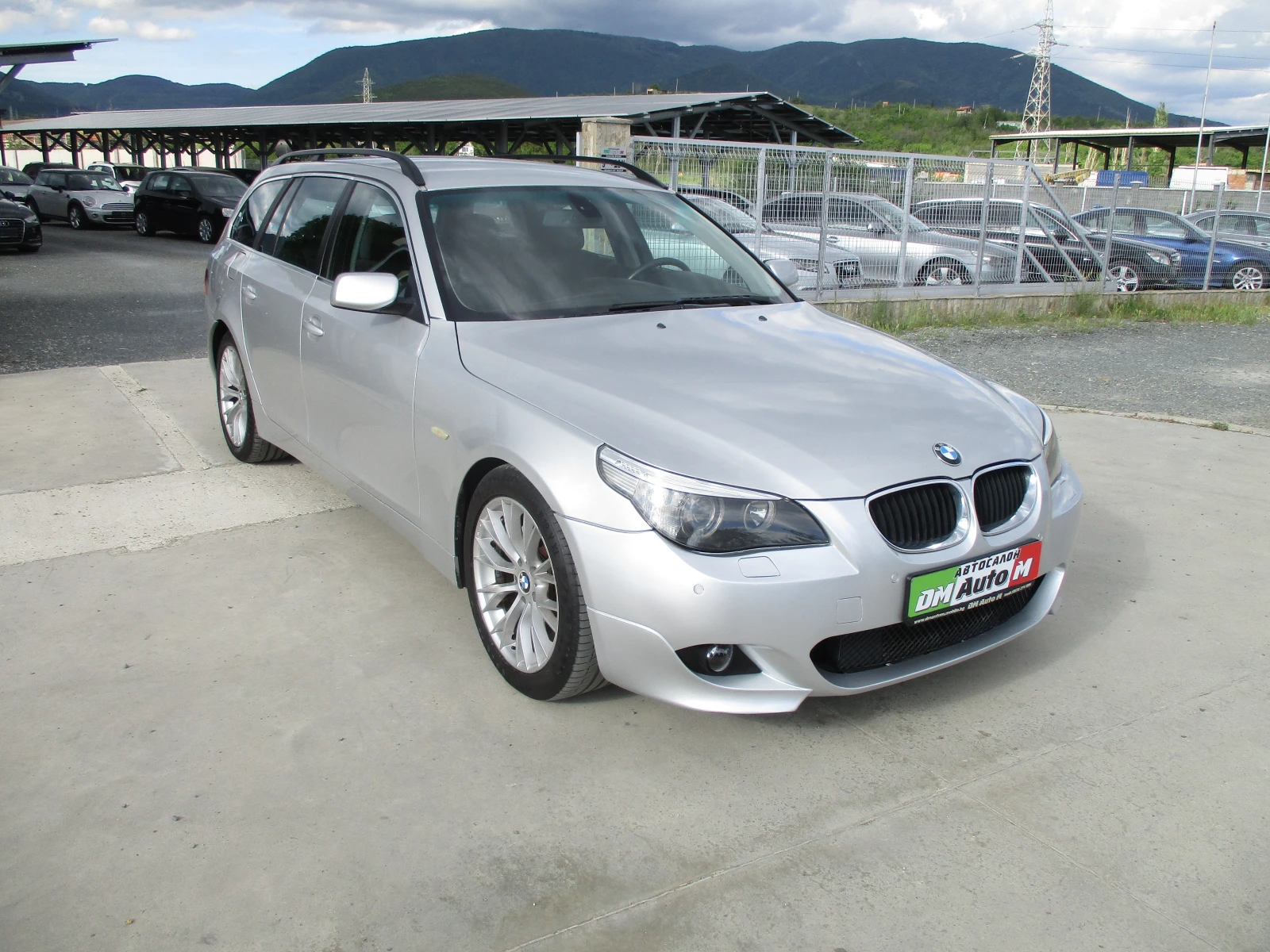 BMW 530 3.0/ДИЗЕЛ/218кс./М-ПАКЕТ/КАТО НОВА, снимка 2 - Автомобили и джипове - 54554867