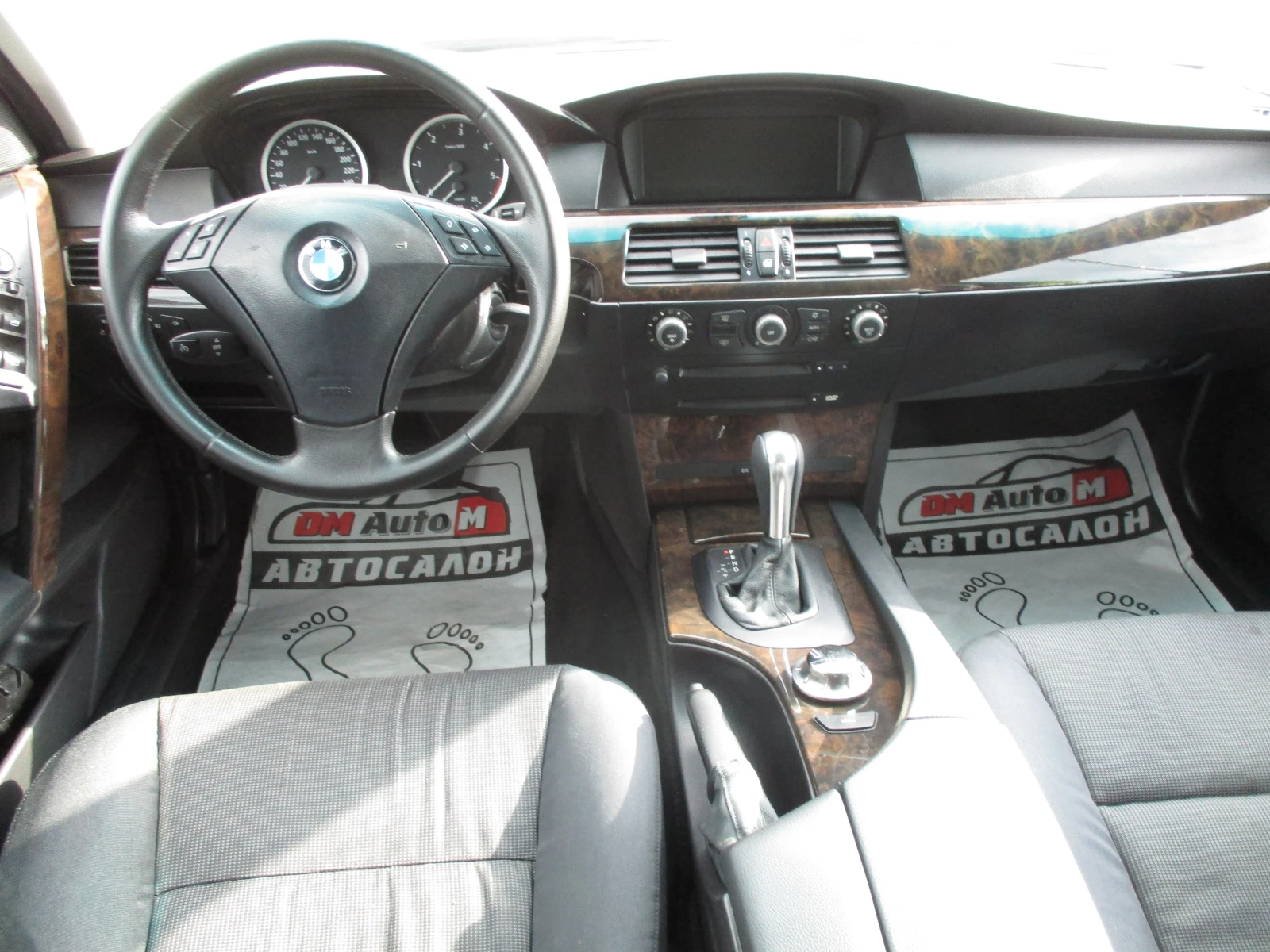 BMW 530 3.0/ДИЗЕЛ/218кс./М-ПАКЕТ/КАТО НОВА, снимка 12 - Автомобили и джипове - 54554867